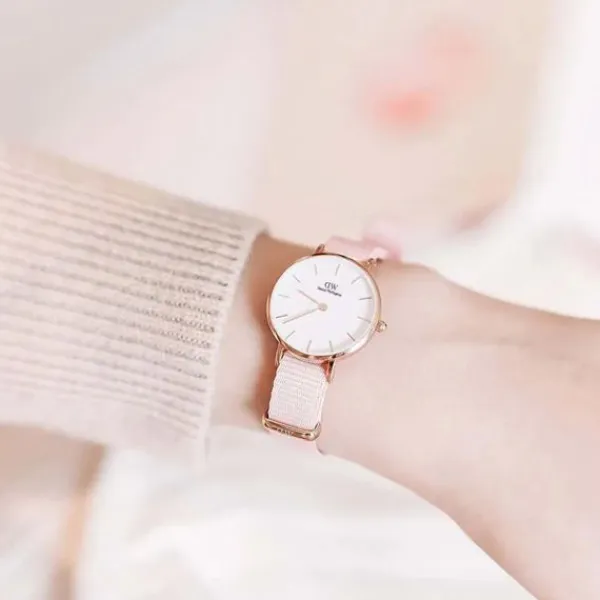 daniel_wellington_petite_naisten_kello_dw_3-3.webp Daniel Wellington Petite Naisten Kello DW00100317 Shop